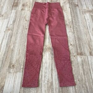 NWT Cotton On pink leggings size xs